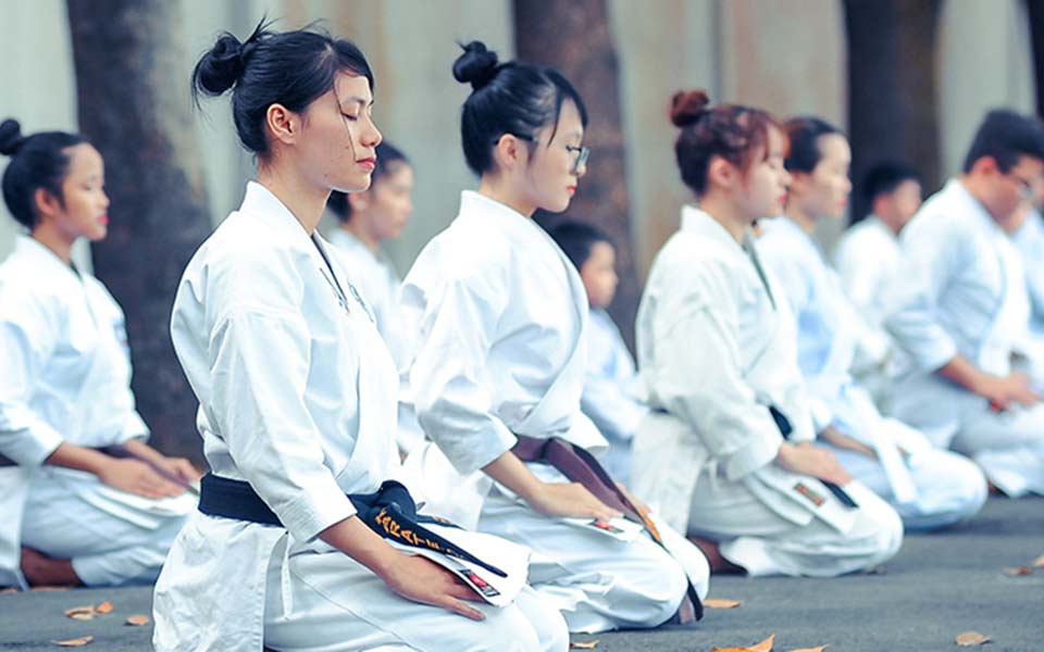 Aliquam et laboriosam eius aut nostrum quidem aliquid dicta